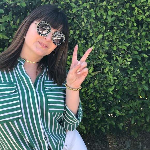 Meet your Posher, Amanda - Picture 8 of 8